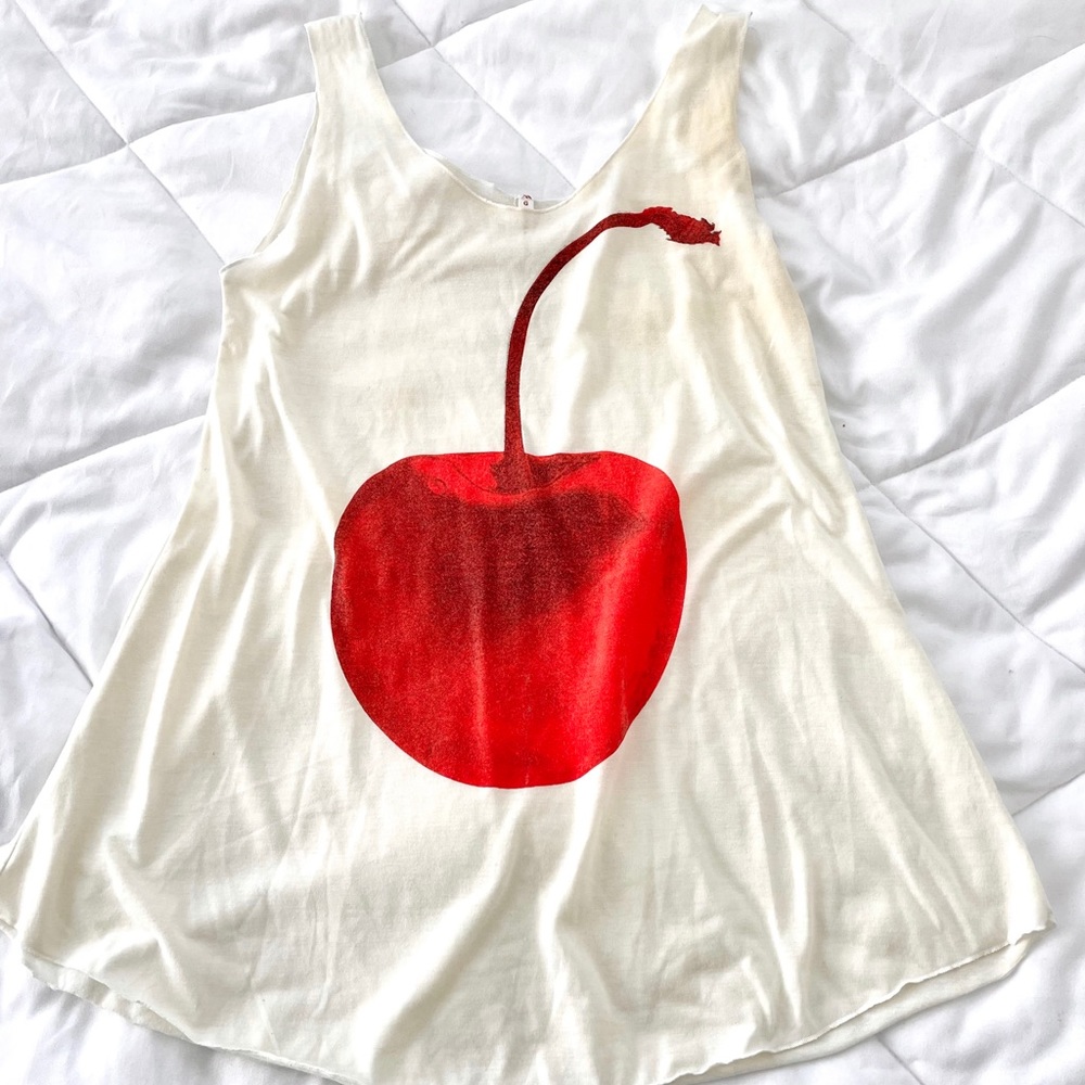CHERRY TANK TOP🍒